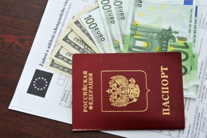 Сколько стоит шенгенская виза для россиян в 2020 году
