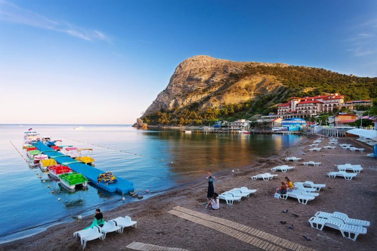 Лучшие и самые красивые места отдыха в Крыму летом
