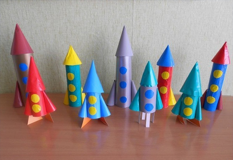 Объемные ракеты из картона 