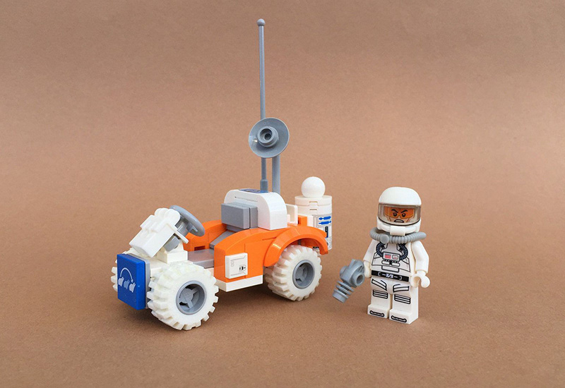 Марсоход из конструктора ко дню космонавтики