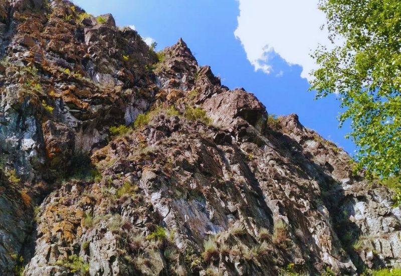 Березовские скалы Новосибирской области
